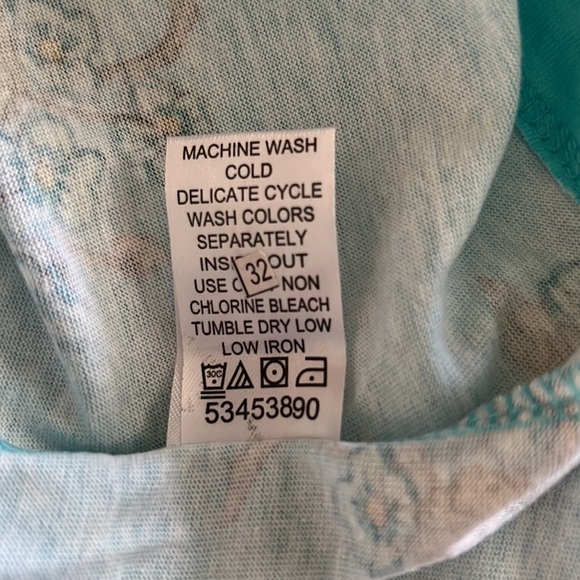 Womens Plus Size Shirt - Picture 6 of 6